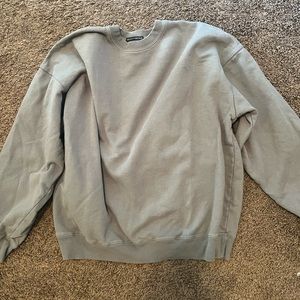 Brandy Melville Crewneck
